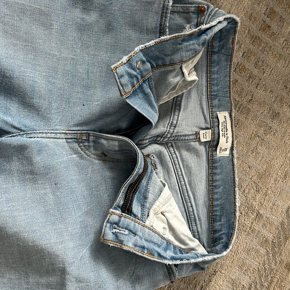 Abercrombie & Finch blue ripped curve jeans - Picture 4 of 4